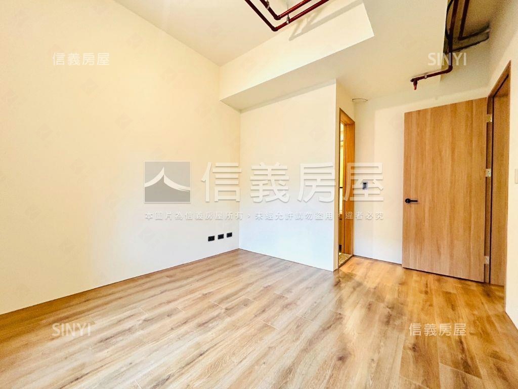 南京御邸２樓露臺稀有戶房屋室內格局與周邊環境