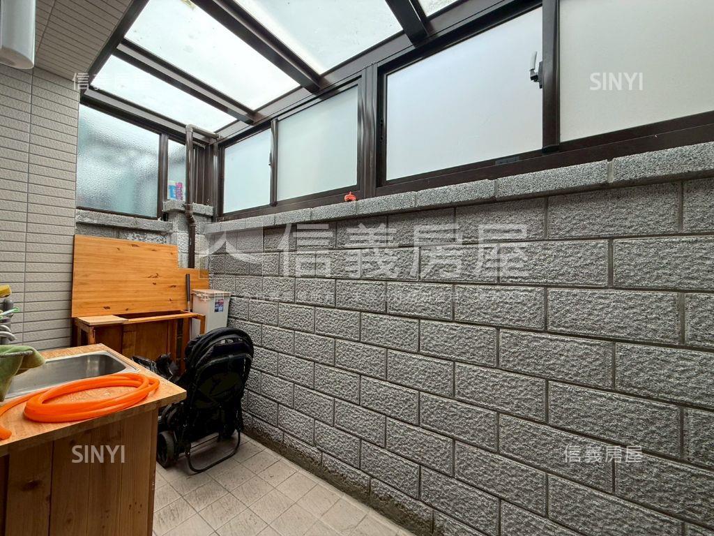 新！育堂建設清水透天別墅房屋室內格局與周邊環境