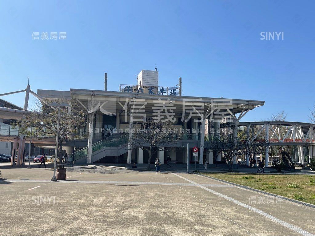 鴻奕世紀享Ｅ－９Ｆ房屋室內格局與周邊環境