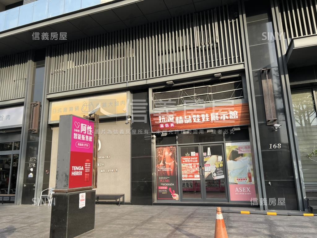 文藻鼎中商圈熱鬧金店房屋室內格局與周邊環境