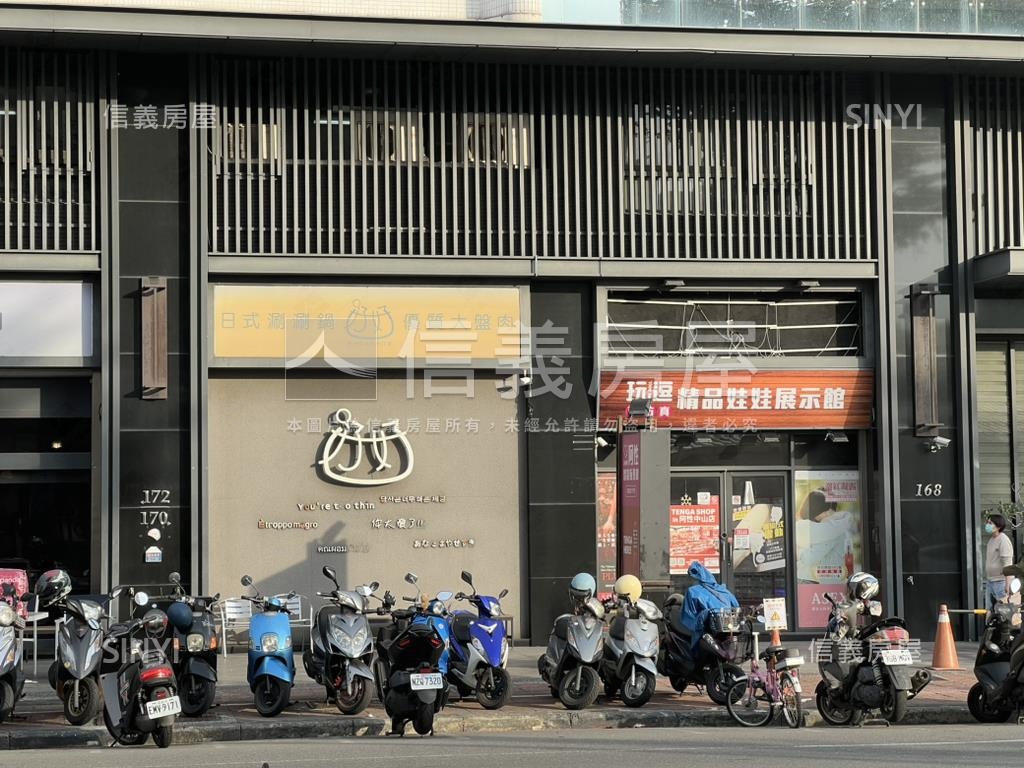 文藻鼎中商圈熱鬧金店房屋室內格局與周邊環境