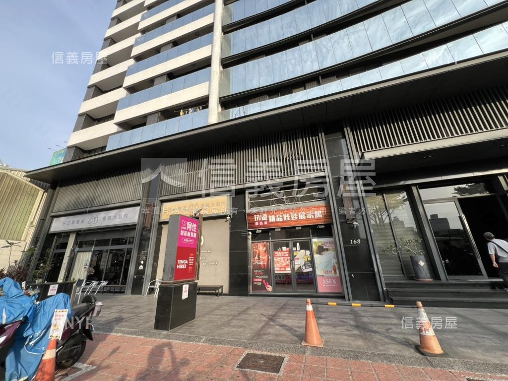 文藻鼎中商圈熱鬧金店房屋室內格局與周邊環境