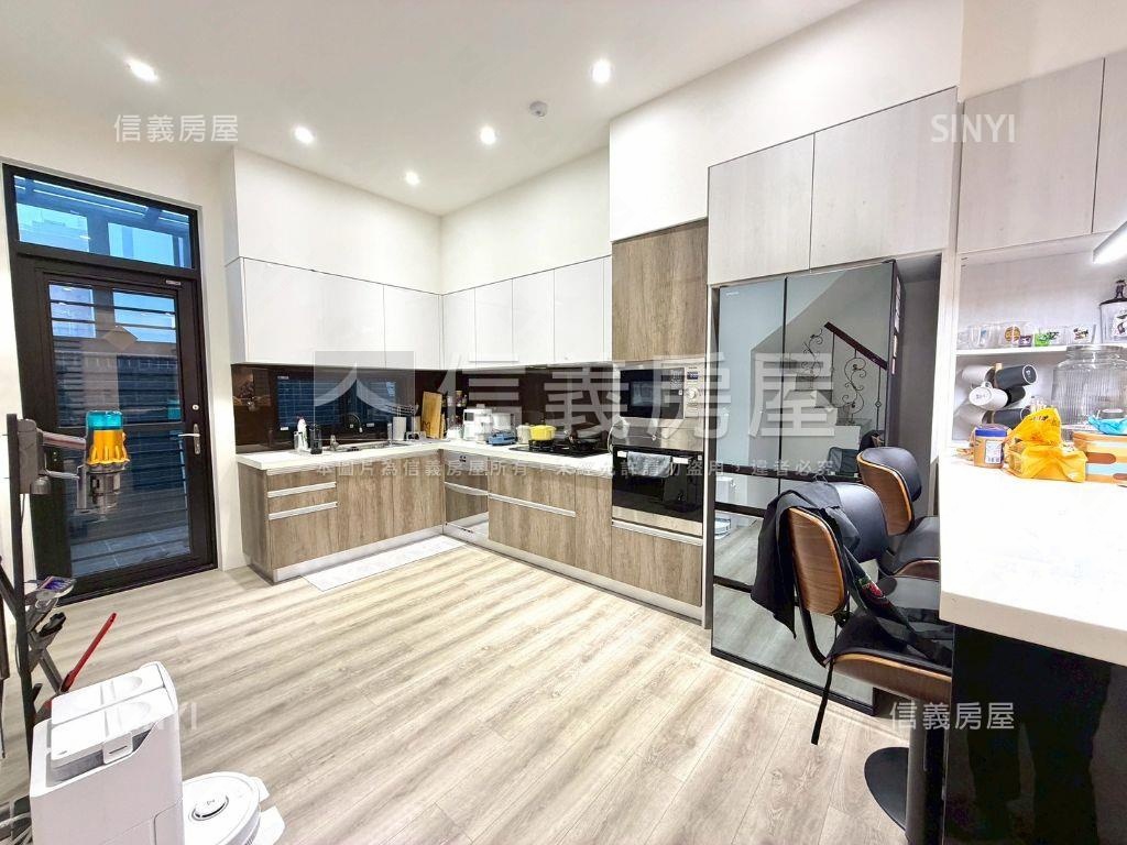 埔頂屋齡新有裝潢電梯透天房屋室內格局與周邊環境