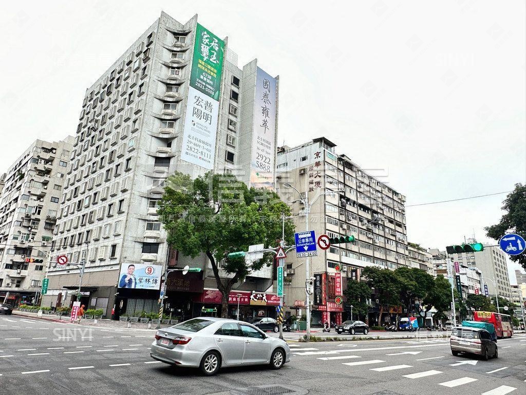 首都高樓優質套房房屋室內格局與周邊環境