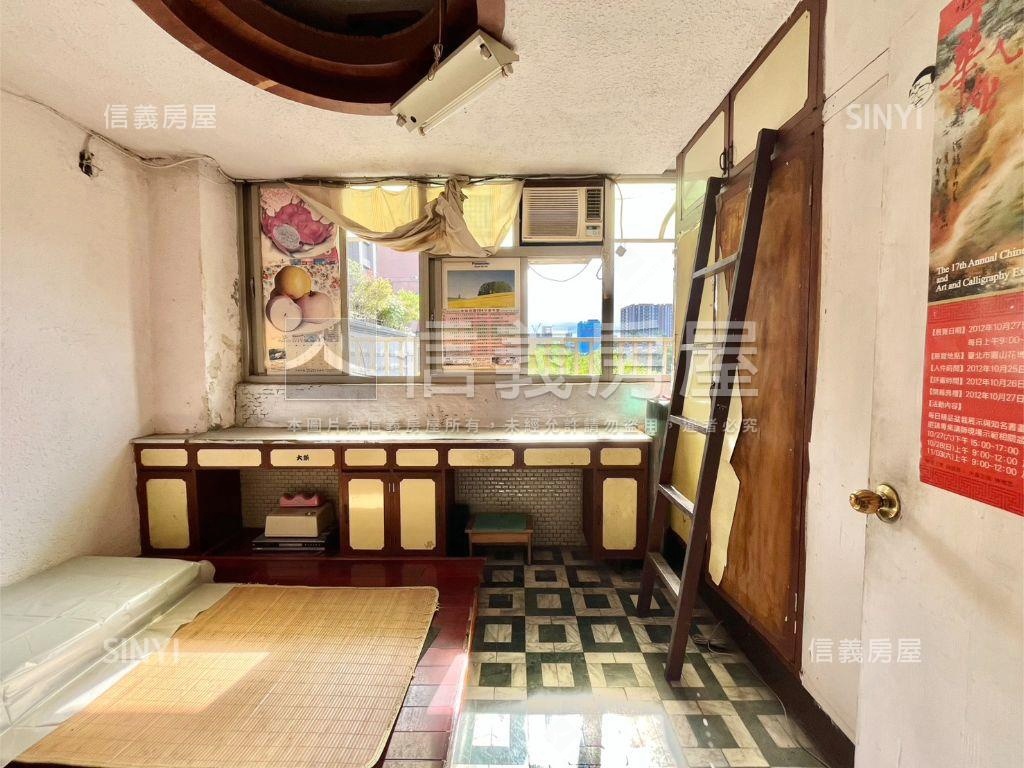 雙語延平國小操場美景三房房屋室內格局與周邊環境