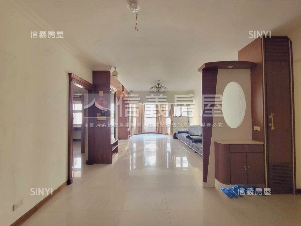 大鵬華城採光美屋房屋室內格局與周邊環境