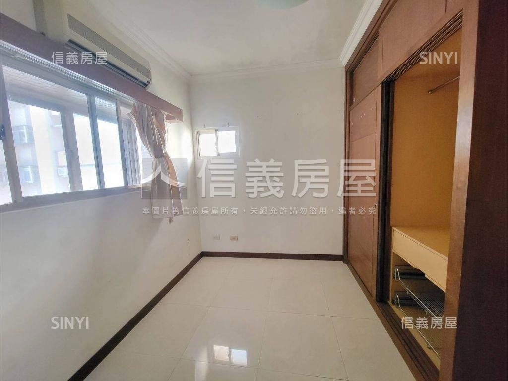 大鵬華城採光美屋房屋室內格局與周邊環境