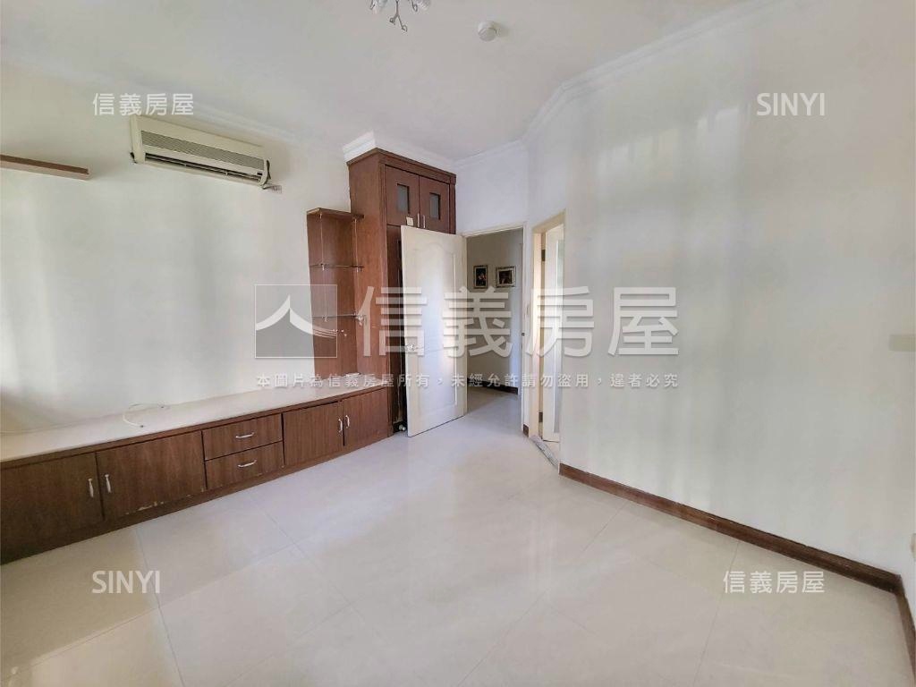 大鵬華城採光美屋房屋室內格局與周邊環境