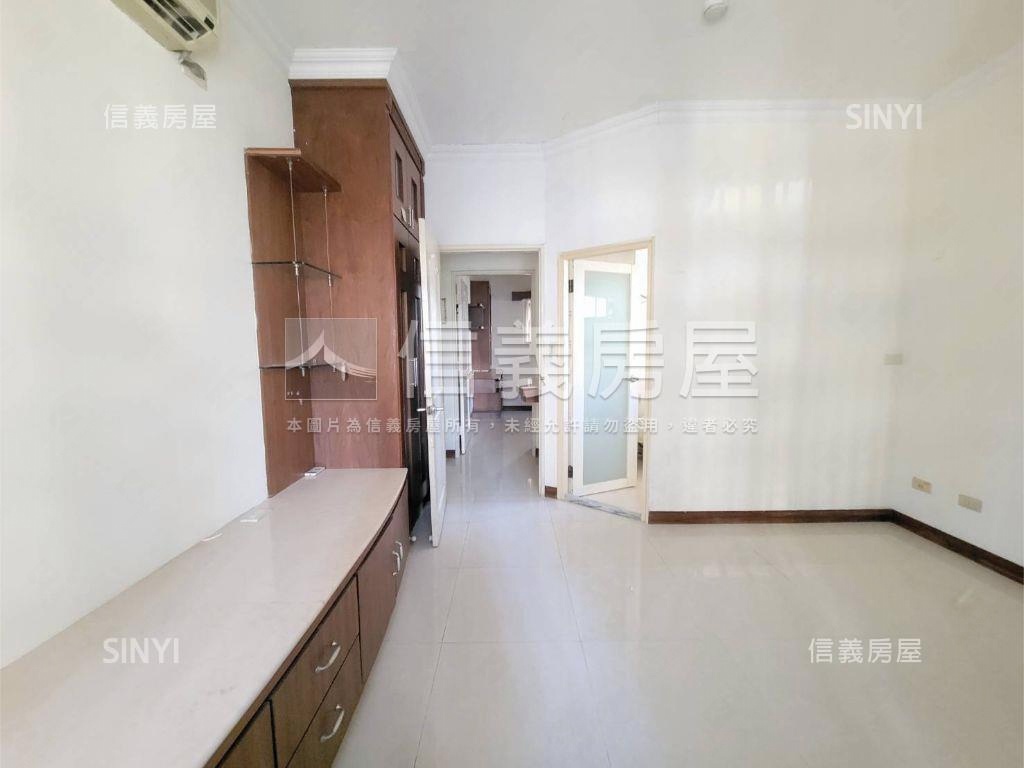 大鵬華城採光美屋房屋室內格局與周邊環境