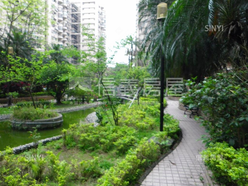 大鵬華城採光美屋房屋室內格局與周邊環境