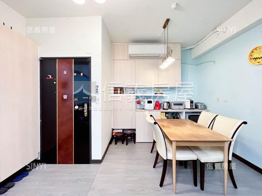 專任新貴特區朝西南美屋房屋室內格局與周邊環境