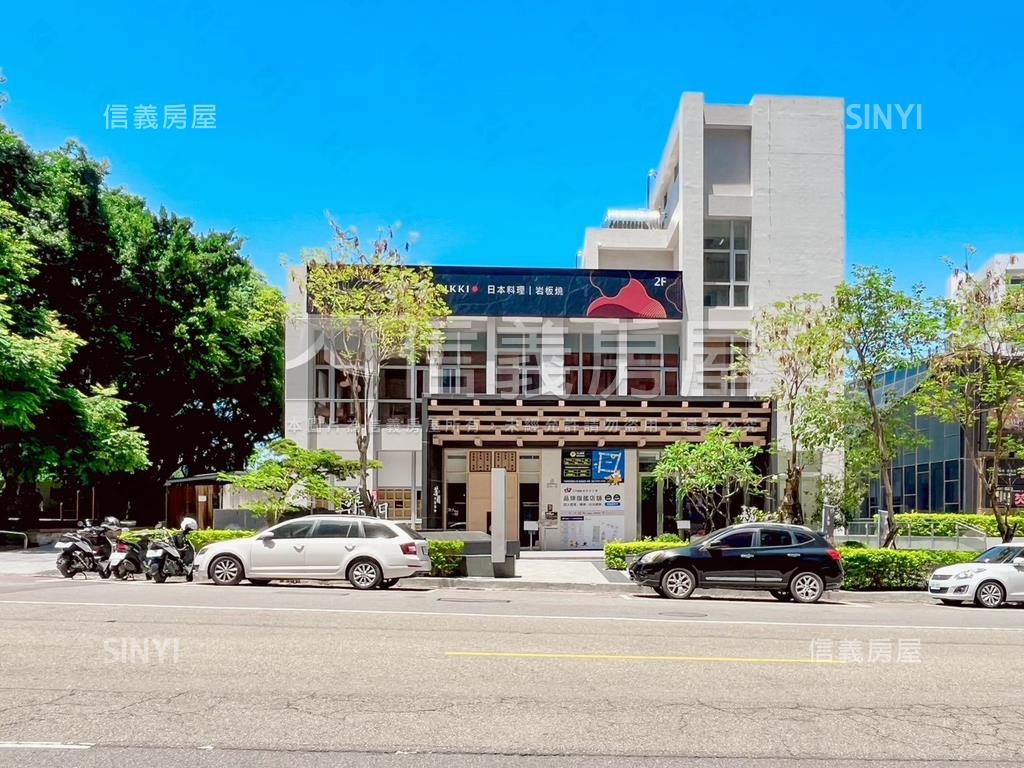 專任新貴特區朝西南美屋房屋室內格局與周邊環境