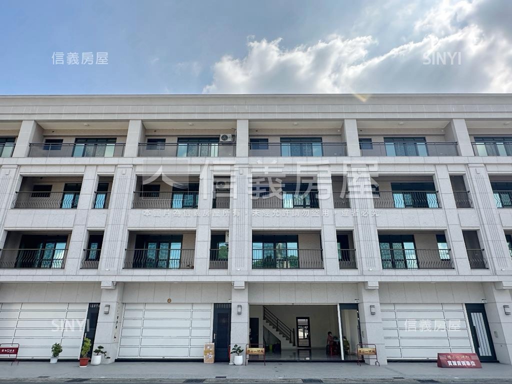 旗山一號院全新透天金店Ａ房屋室內格局與周邊環境