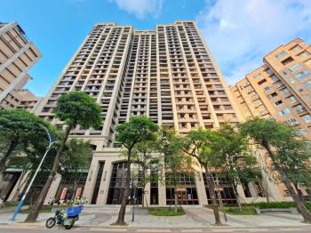 捷仕堡電梯高樓