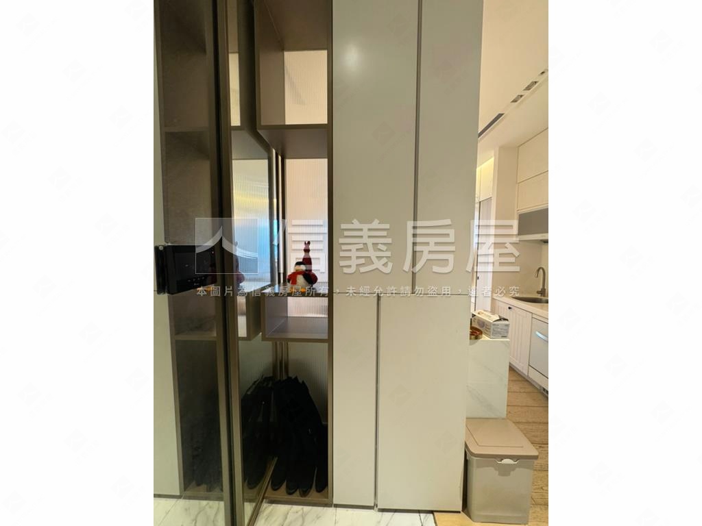 翔譽愛力高樓☆瞭望山景房屋室內格局與周邊環境