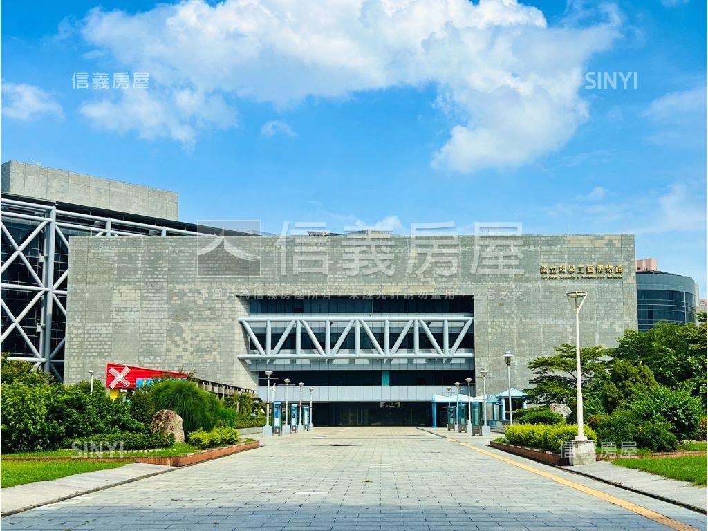 近科工館屋況佳明亮美三房房屋室內格局與周邊環境