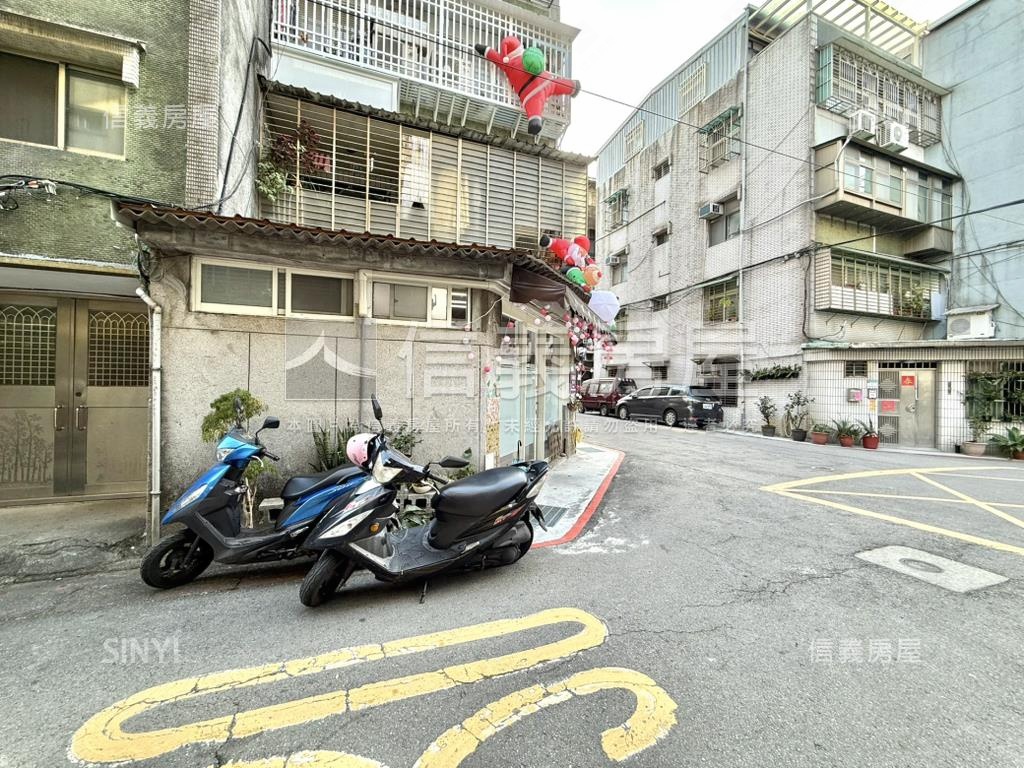 【新接】莊敬單數巷大邊間房屋室內格局與周邊環境