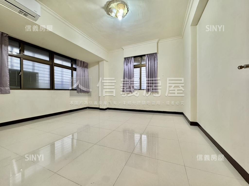 專任．海山捷運五樓頂加房屋室內格局與周邊環境