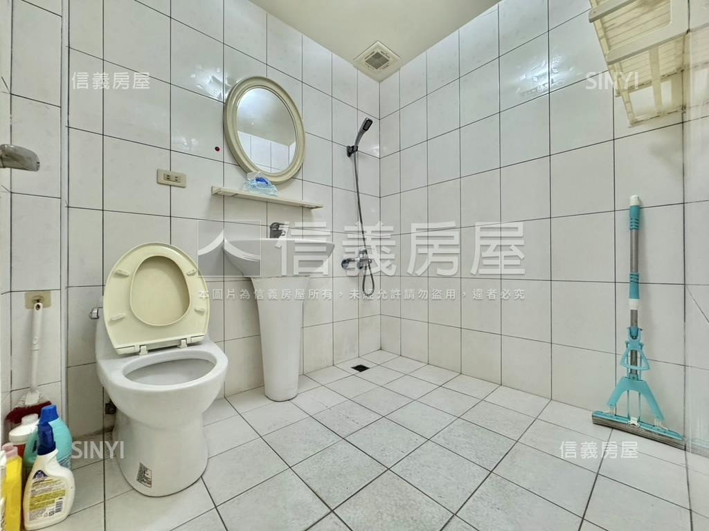 專任．海山捷運五樓頂加房屋室內格局與周邊環境