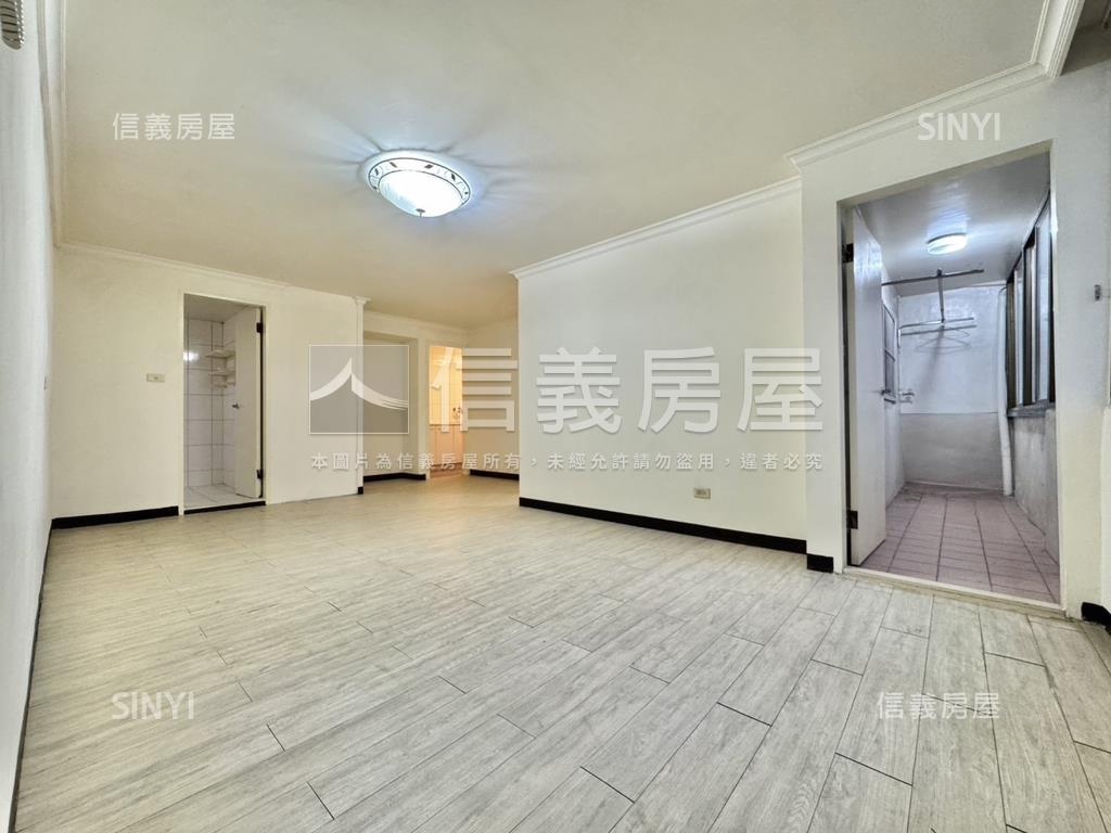 專任．海山捷運五樓頂加房屋室內格局與周邊環境