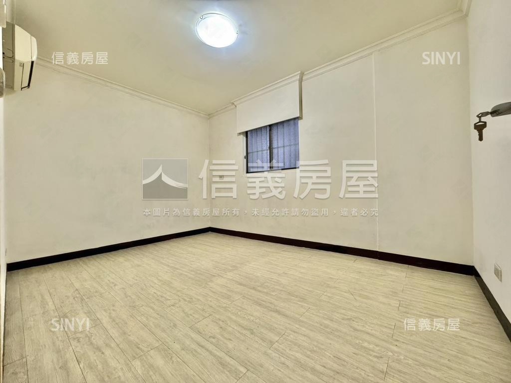 專任．海山捷運五樓頂加房屋室內格局與周邊環境