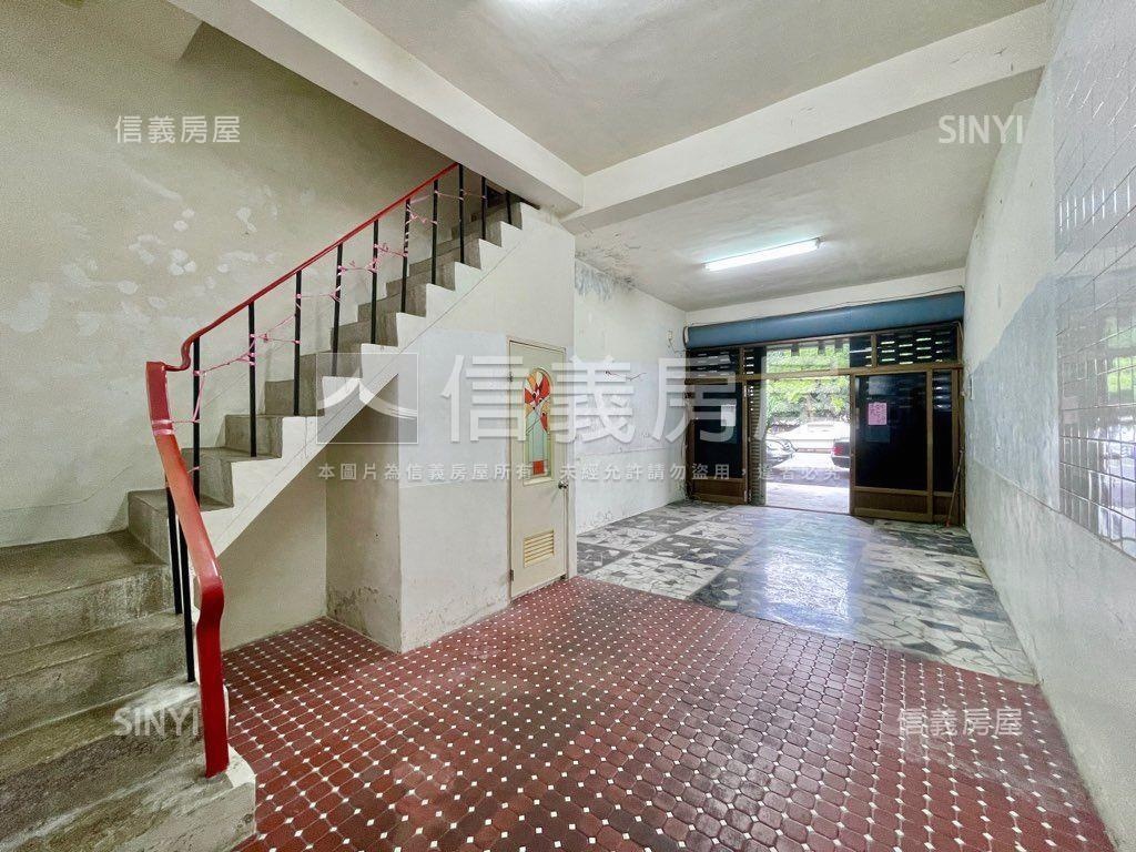 歸仁！文化陶冶臨路店住房屋室內格局與周邊環境