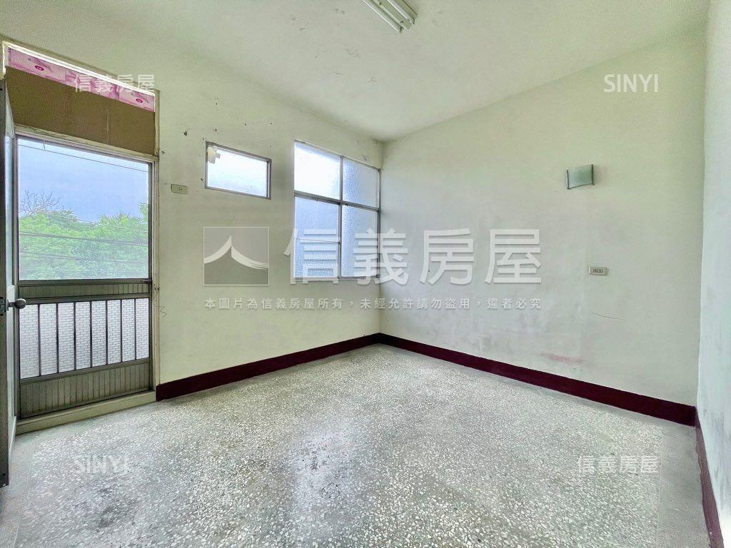 歸仁！文化陶冶臨路店住房屋室內格局與周邊環境