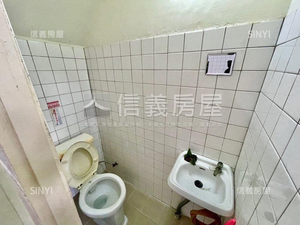 歸仁！文化陶冶臨路店住房屋室內格局與周邊環境