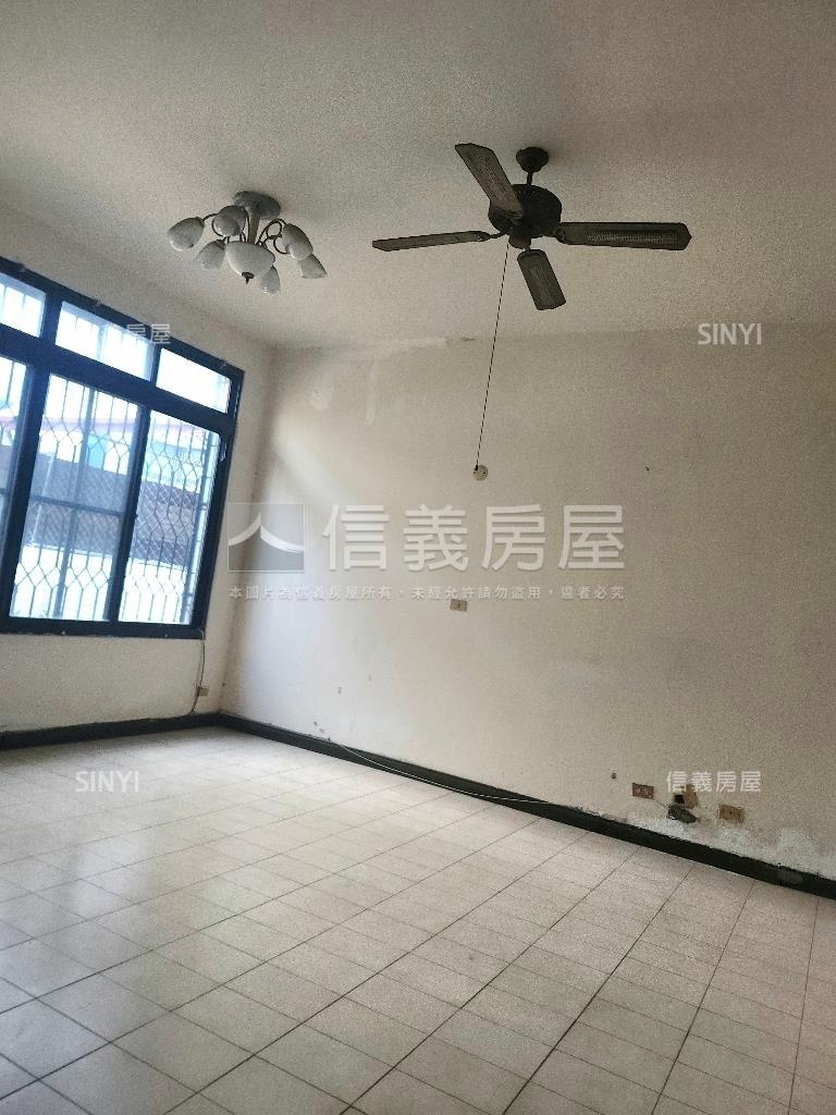 稀有大地坪花園別墅房屋室內格局與周邊環境