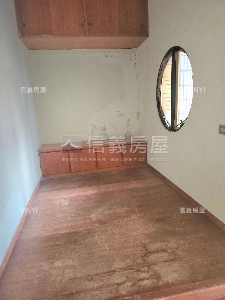 稀有大地坪花園別墅房屋室內格局與周邊環境