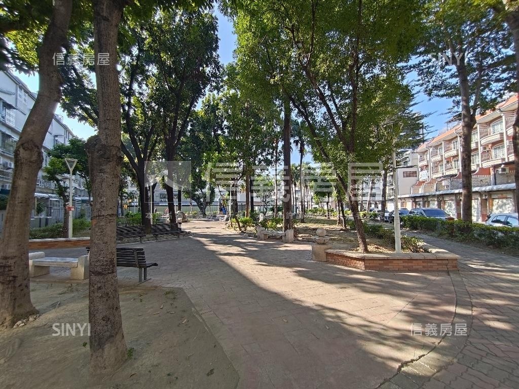 近公園成家美墅房屋室內格局與周邊環境