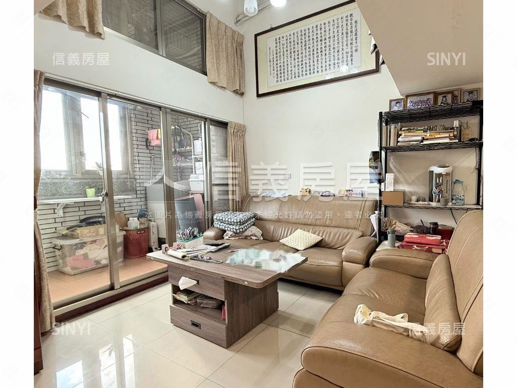 萬世ＬＩＧＨＴ房屋室內格局與周邊環境