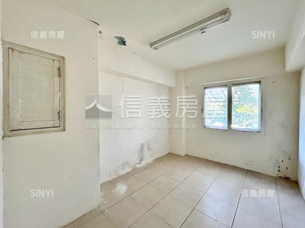新隆國宅潛力店面房屋室內格局與周邊環境