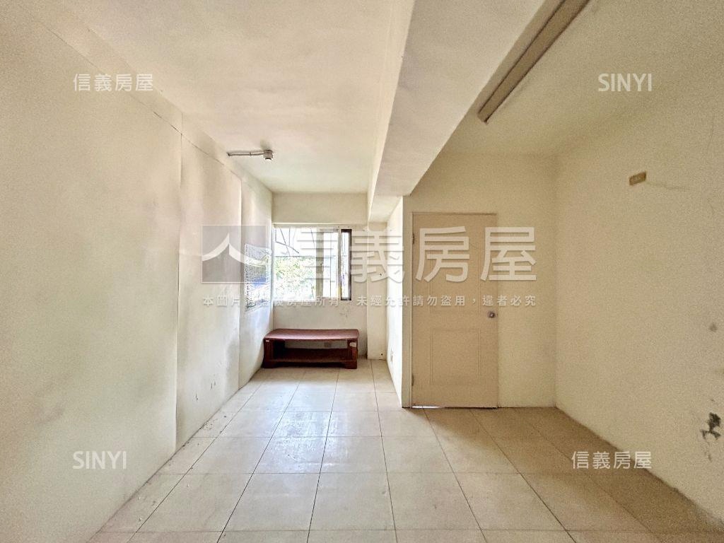 新隆國宅潛力店面房屋室內格局與周邊環境