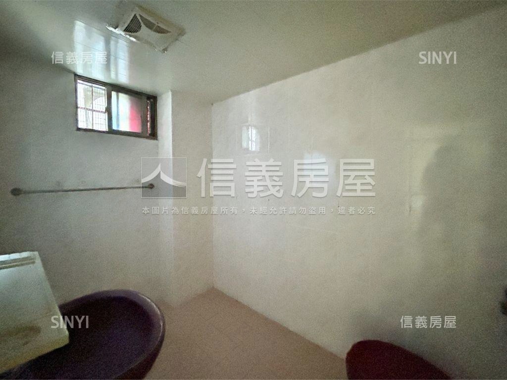 新隆國宅潛力店面房屋室內格局與周邊環境