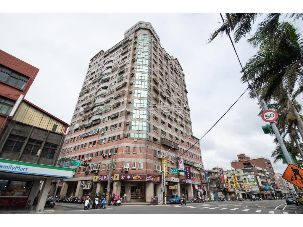 富麗前程景觀三房平面車位房屋室內格局與周邊環境
