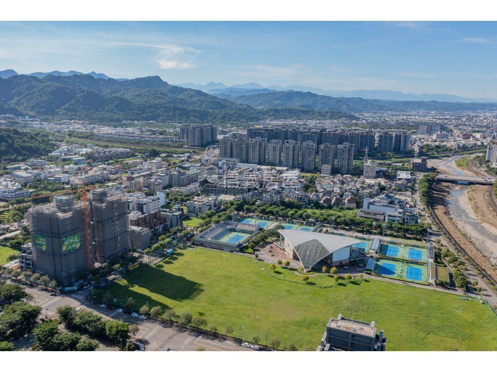 專任北屯太祥段大面寬美地房屋室內格局與周邊環境