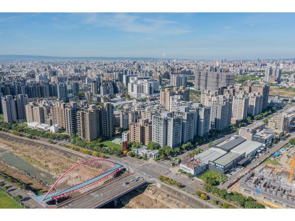 專任北屯太祥段大面寬美地房屋室內格局與周邊環境