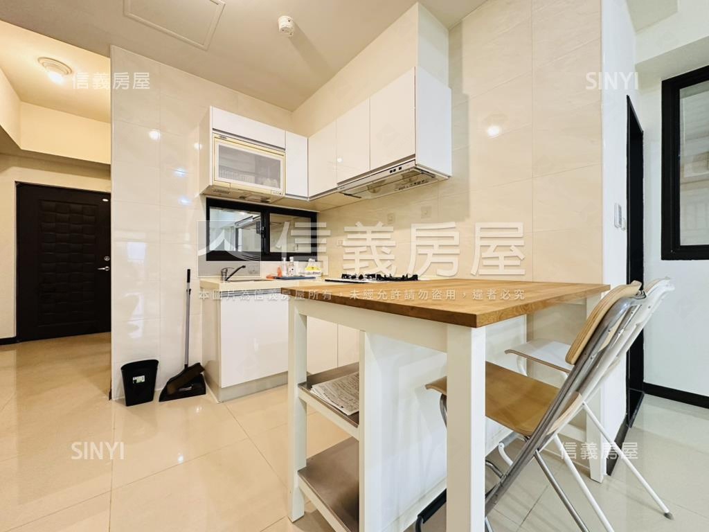 Ａ８富麗雙面景觀高樓房屋室內格局與周邊環境