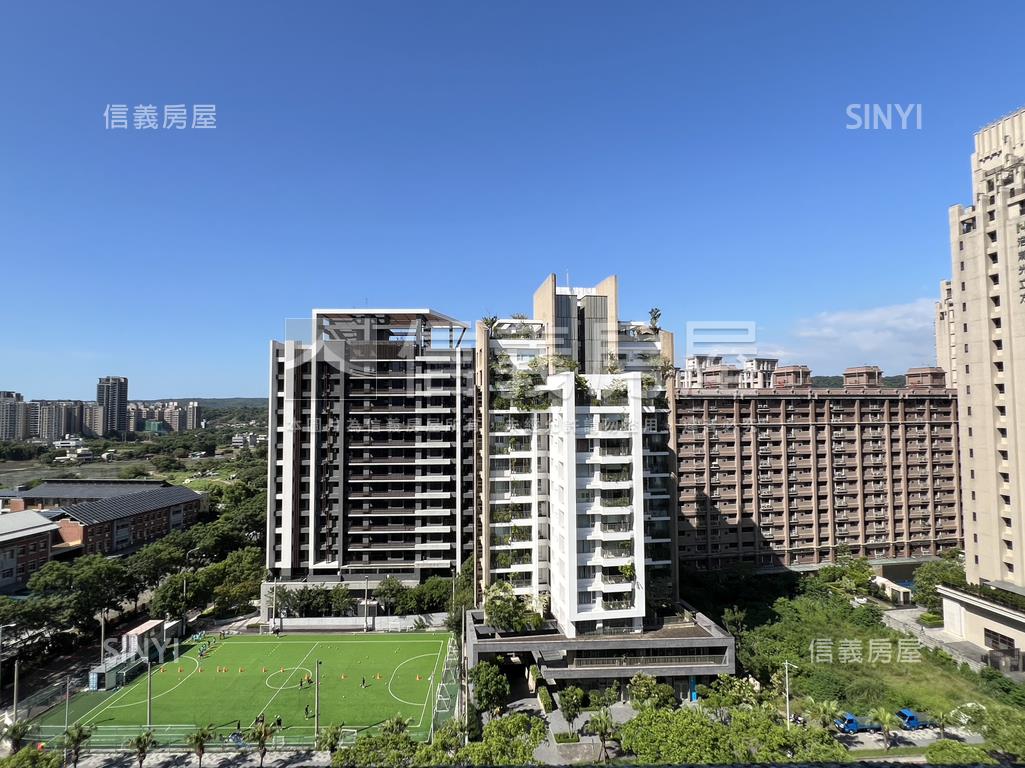 高鐵特區．德翼挑高美景宅房屋室內格局與周邊環境