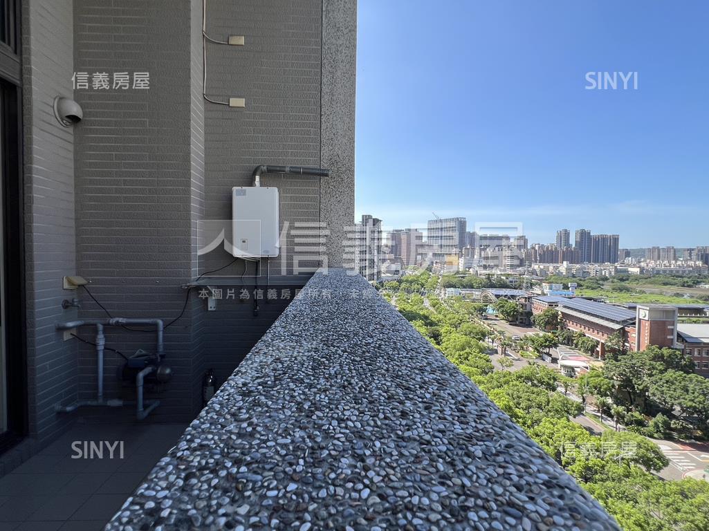 高鐵特區．德翼挑高美景宅房屋室內格局與周邊環境