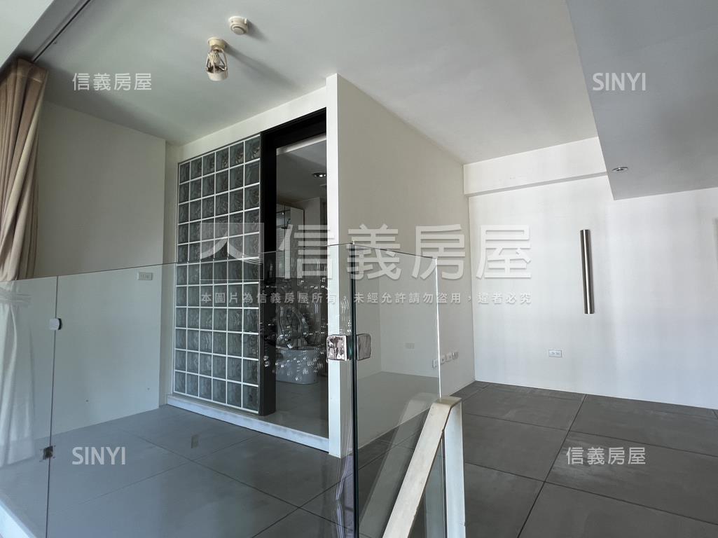 高鐵特區．德翼挑高美景宅房屋室內格局與周邊環境