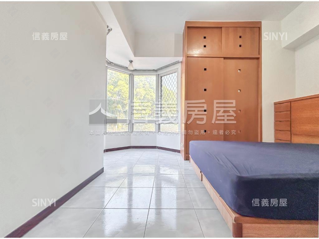 巴黎春天一樓景觀戶房屋室內格局與周邊環境