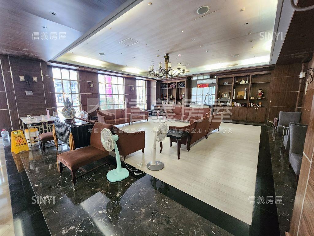 天悅未來雙捷交會後棟小屋房屋室內格局與周邊環境