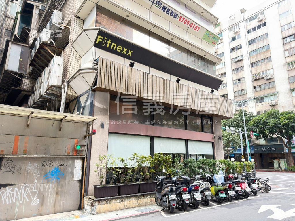 大信義安和寬店王房屋室內格局與周邊環境