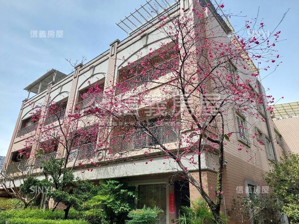 八期大地坪面寬裝潢別墅房屋室內格局與周邊環境