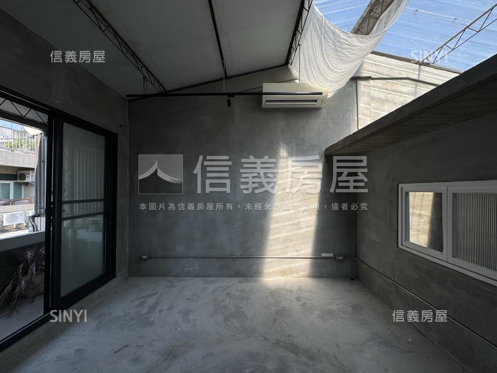 近成大·光影灰序透天房屋室內格局與周邊環境