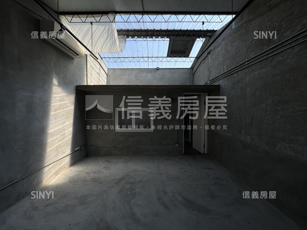 近成大·光影灰序透天房屋室內格局與周邊環境