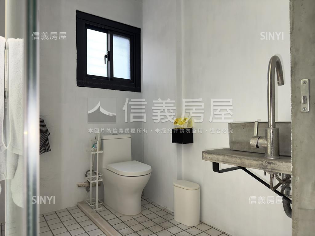 近成大·光影灰序透天房屋室內格局與周邊環境