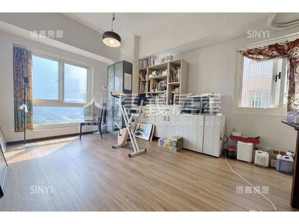 屋況佳景觀好白雲山莊房屋室內格局與周邊環境